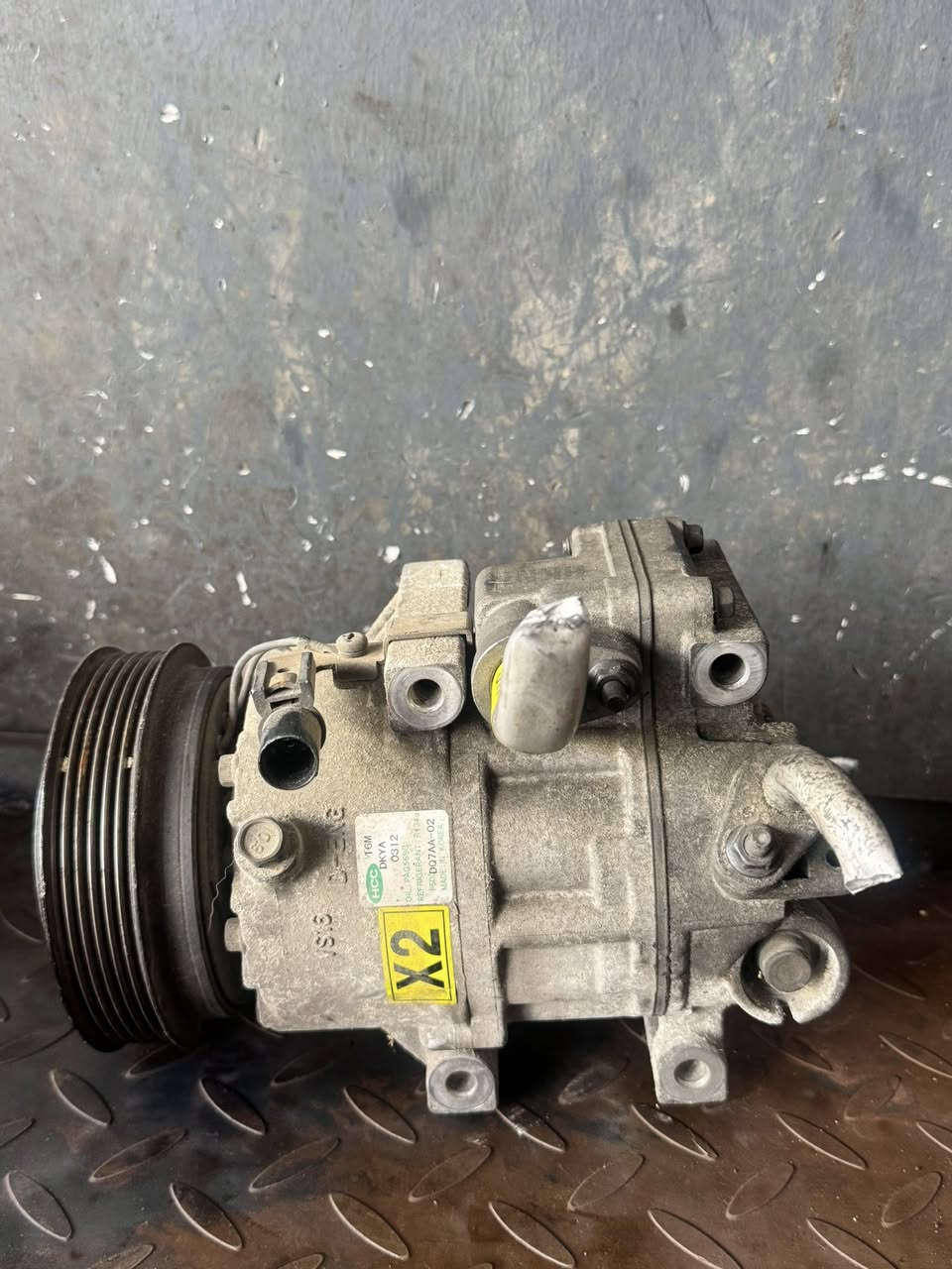 السلام وعليكم متوفر كمبريسرات ياباني 🇯🇵امريكي🇺🇸كوري 🇰🇷 12Vو24فوط شتريد موجود مال حاوية 🚚ضمان شرط الوكم مكاني الكرادة *********** الانتصال
