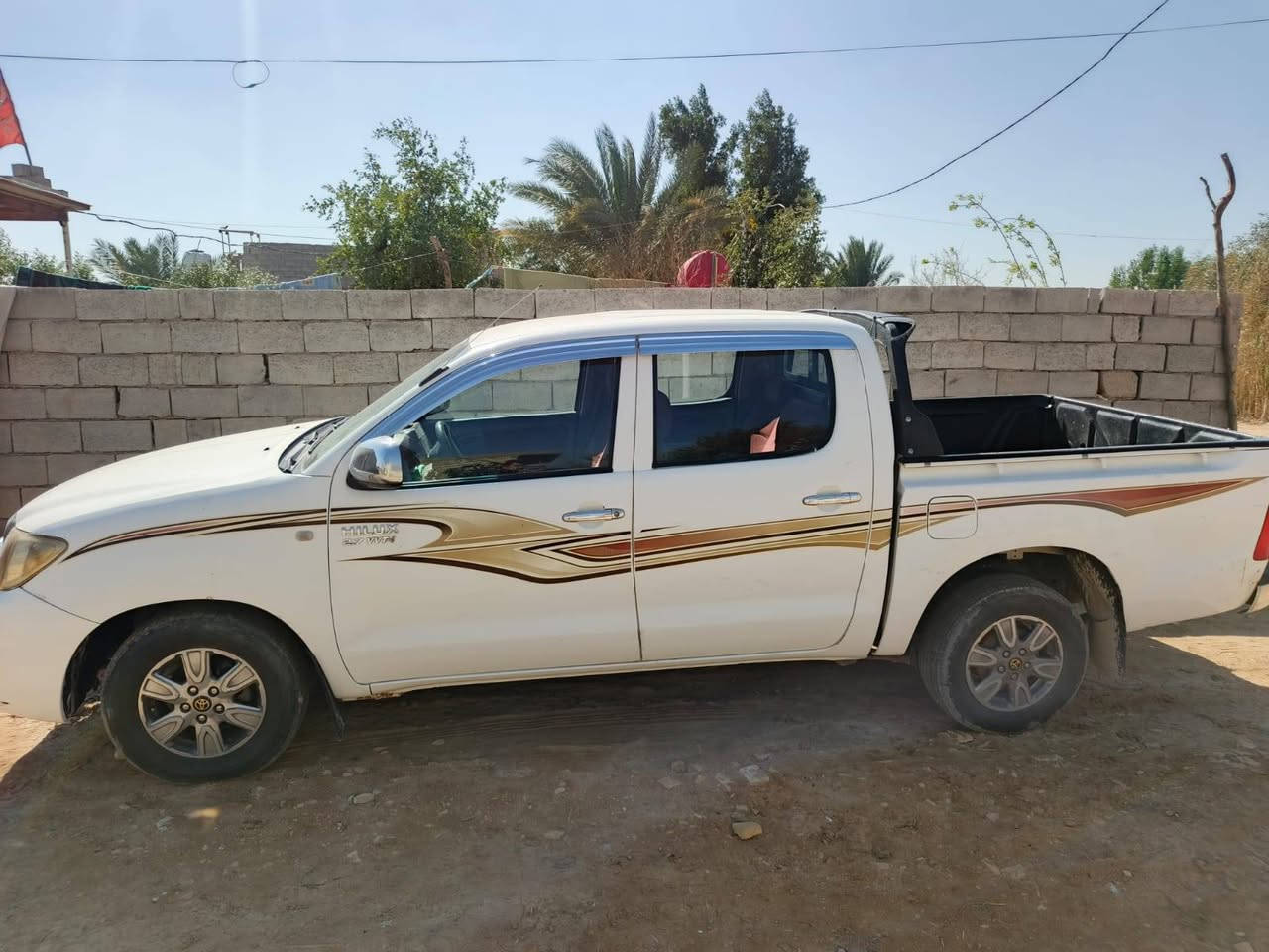 السلام عليكم بيكم موديل٢٠٠٦ مكفولة كفالة عامة سيارة جديدة رقم بغداد مكان سيارة بغداد مشروع الوحدة رقم الجوال *********** ***********
