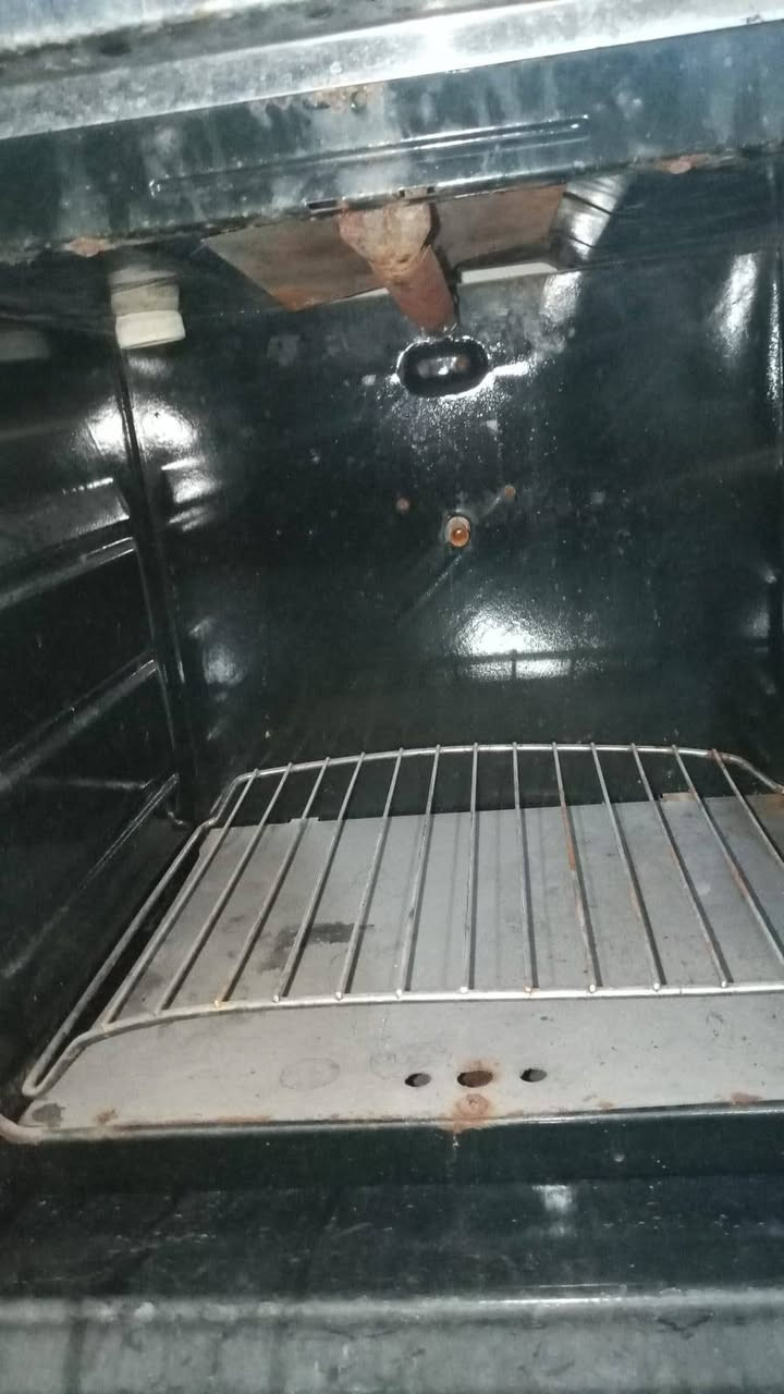 السلام عليكم غراض للبيع اسأل واجاوبك بل تعليقات عن السعر


**إذا كنت صاحب هذا الإعلان وتريد حذفه لأي سبب، رجاءا أرسل رسالة إلى الدعم الفني**