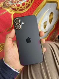 ايفون 16 بلس لون اسود ذاكره 128 بطارية 98 الجهاز نظافة 100‎% فقط هاي ا...