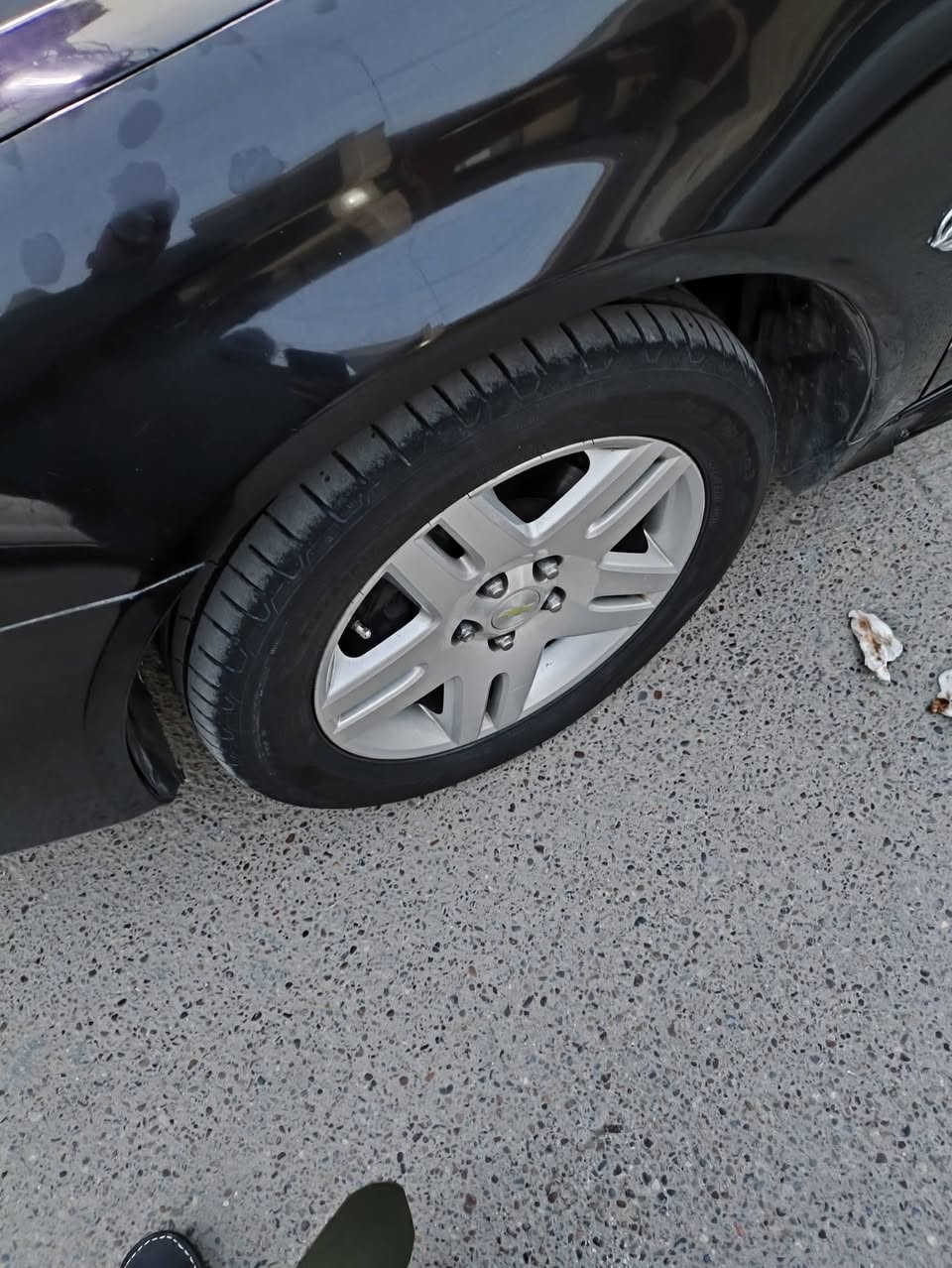 سلام عليكم سيارة امبالا موديل 16 رقم بغداد انكليزي تحويل ثاني يوم حادثها جاملغ خلفي بدون ايرباك مصبوغة حزام السعر 80 للاستفسار الاتصال على الرقم *********** مكلف بالنشر
