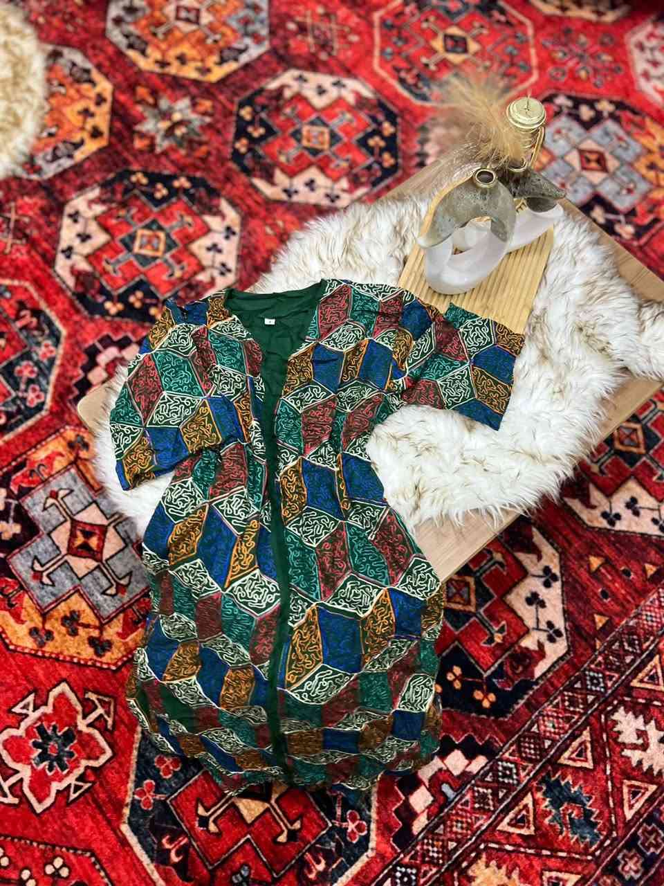 بالة اماراتي سعر القطعه ب10 للحجز ***********
