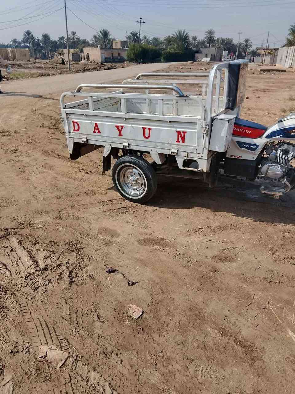 السلام عليكم
ستوته موديل 21 مكفوله اوراق وشاصي 

مكينه ٢٥ ستوته خير من الله كيل للشغل ترايك للبصره 

للتواصل خاص 

واتساب ***********
