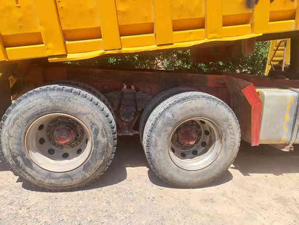 السلام عليكم سكانيا 143 محرك 113
موديل 92 رقم نينوى نكليزي شط تحويل سنويه جديد 

طواير تخم جديد بتريات جديد بودي مدرج اسفل تعبان
مجموعه بومه مكان السيارة تلعفر 
*********** يرهم مراوس كيا

٦
