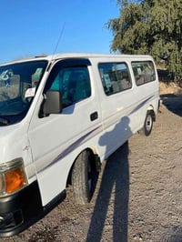 نيسان يورفان موديل ٢٠٠٩ كير محرك اكسن مكفولات بيه تصليح بل صفخه الطويل...