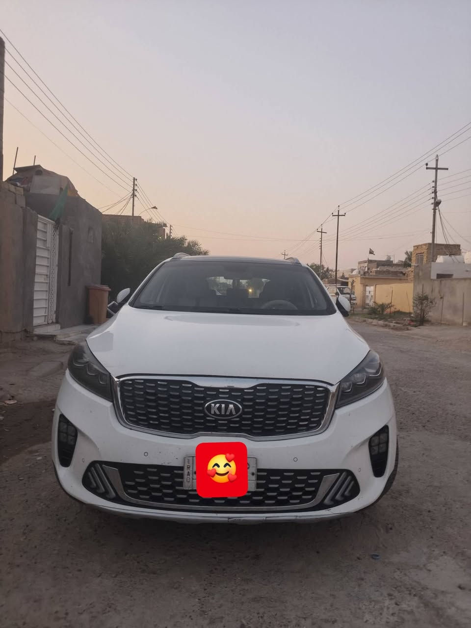السلام عليكم سياره للبيع سورنتو2018شكل 20رقم بغداد تحويل مباشر فول مواصفات بانوراما سايد بريك بصمه دوسات بلاديه بيها بارد قليل وصبغ كد شبر بل بنيد والباقي مكفول محرك6سلندر 7راكب السعر بـ205وبيها مجال العنوان ميسان كميت رقم الاتصال***********

