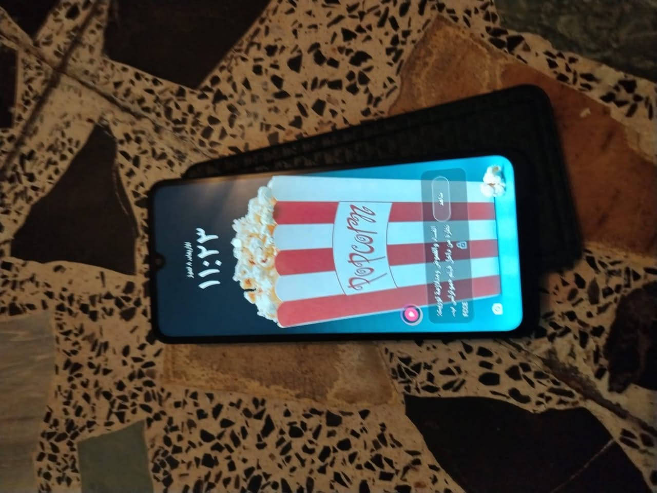 السلام عليكم
عندي موبايل Redmi A5
جهاز نضيف ما داخل اي تصليح جهاز استخدام قليل 
ذاكره 256
جهاز بمعنه كلمه جديد 
سعر  225 وبي مجال الله شاهد ماخذه 325 قصد بعد ومحتاج واريد ابيعه رقم الهاتف @***********

