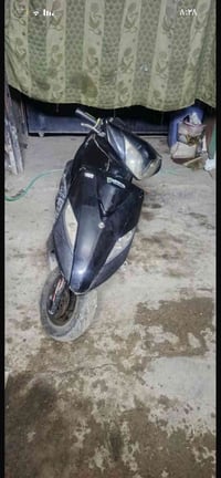 ماكس ثعلب ادراجه شغاله كهربائيات مكينه حلوه نقص بس سلف السعر ٣٥٠ وبيها...