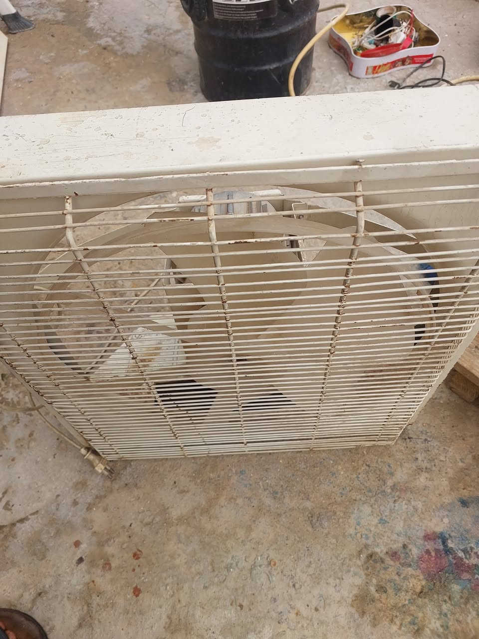 ساحبة هواء اكد شغالة للبيع
صناعة عراقية


**إذا كنت صاحب هذا الإعلان وتريد حذفه لأي سبب، رجاءا أرسل رسالة إلى الدعم الفني**