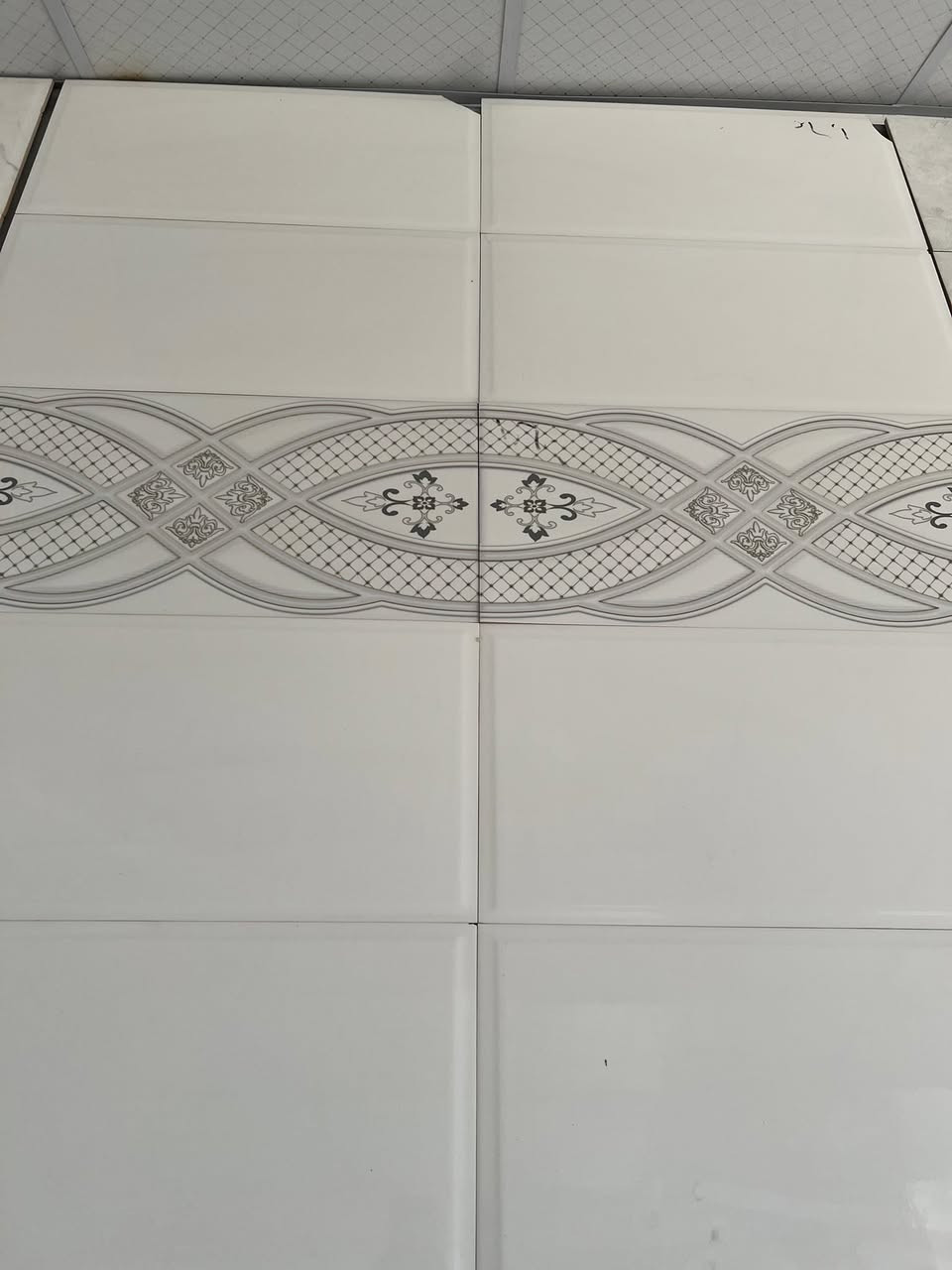 يعلن [مجمع النور للسيراميك ] عن وصول تشكيلة جديدة ومميزة من السيراميك بمقاسات تناسب كافة احتياجاتكم

ارضي 60×60 سمك يبدء من الـ 11 ملم الى 14 ملم

​جدار 30×60 تصاميم عصرية مثالية للمطابخ والحمامات

​ارضي 40×40 گراجات سمك 13 ملم المتانة والأناقة حراري حامضي.

​#وبأسعار_تنافسية.

📍 العنوان: [ بيجي /الشارع العام /المالحة - مجاور جامع الامام علي بن أبي طالب رضي ]

📞 للتواصل والاستفسار:
[ *********** - *********** ]

زورونا تجدوا مايسركم ويعجبكم ان شاء الله
