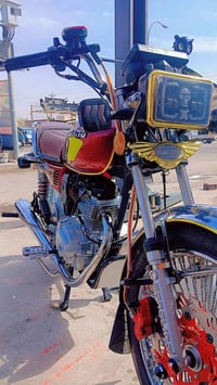 تايكر للبيع 07823557706