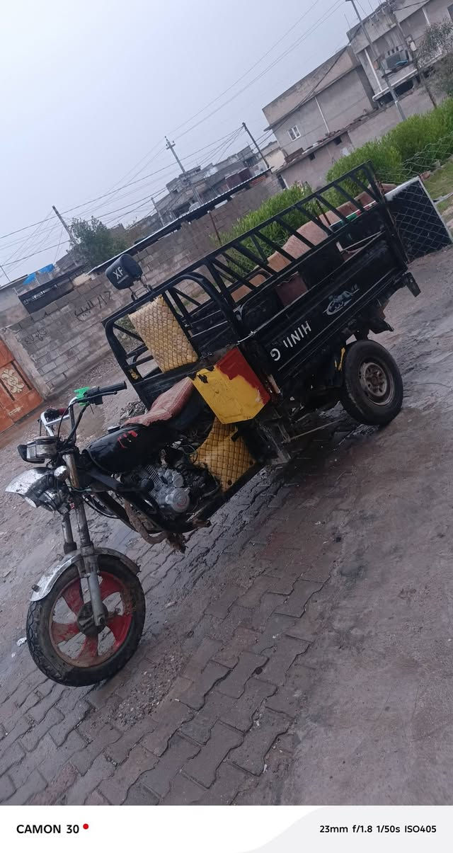 السلام عليكم للبيع 2018 مال شغل جاهزه ما بيها عيب بليته موجوده السعر مناسب جدا 750 وبي مجال شيء قليل حك لجيه بلاش سعرها اللي ياخذها ما يخسر اتصال على الرقم*********** ملاحظه محركها ما مفتوح 22
