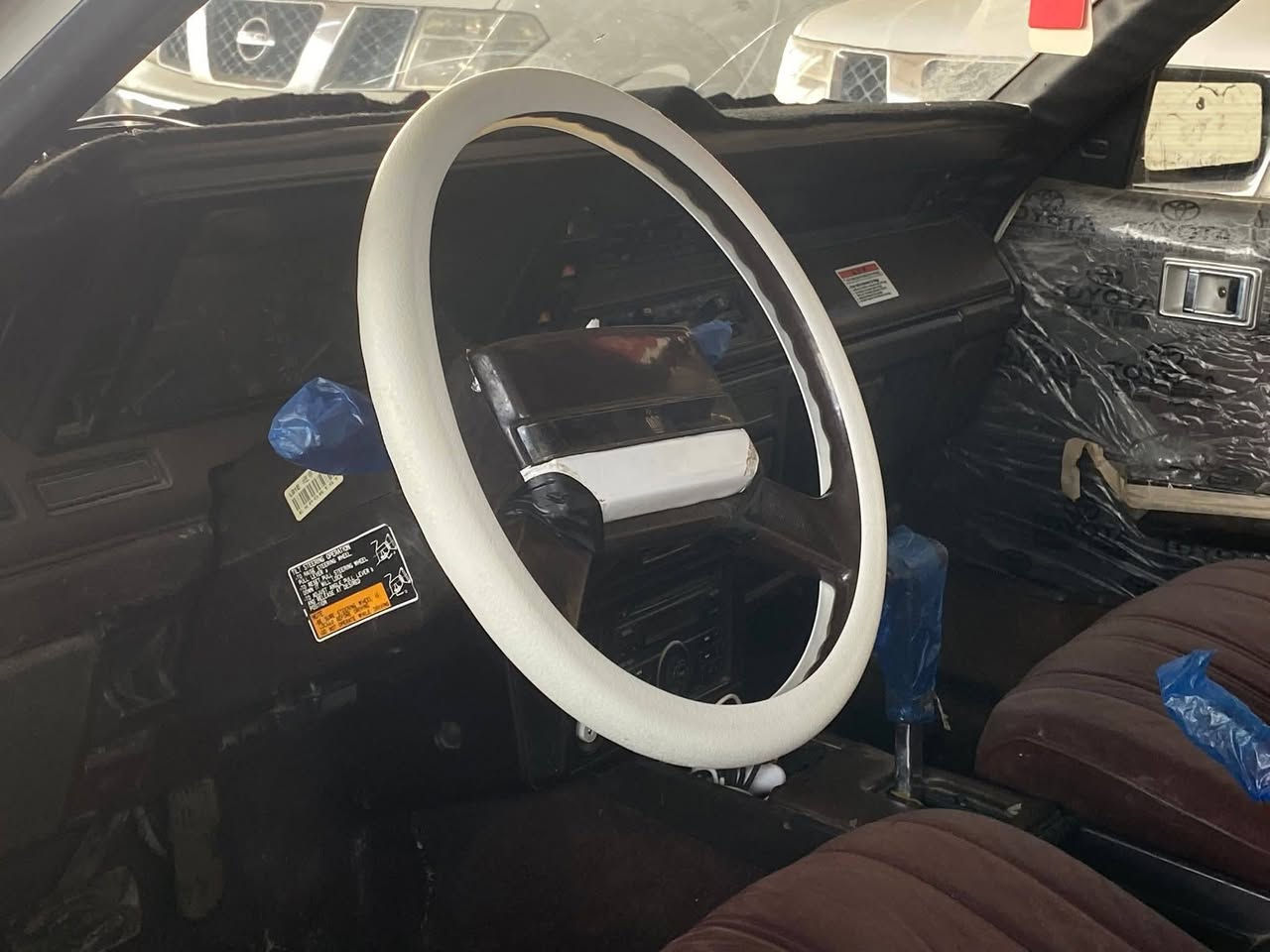 سوبر للبيع موديل 85 بيهه صبغ جدا بسيط محرك كير كفاله السعر 50 وبيهه مجال مكان بغداد ***********
