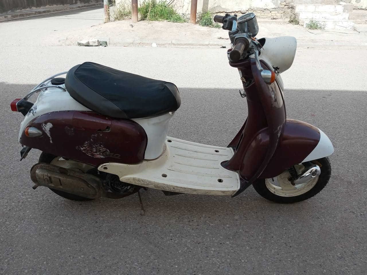 للبيع كهربائيات لايت هورن اشاير  مكاني الصالحيه ***********
