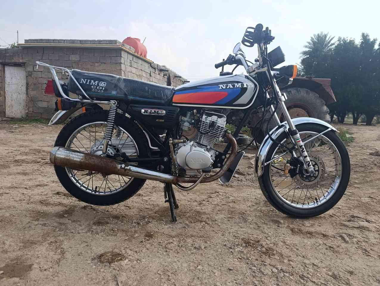 دراجه للبيع السعر مليون وبيه مجال 2023 نضافه نفس البصوره بيه خيط دخان لاستيك ولف دراجه ما مفتوحه ابد خاص متواجد وهاذ رقمي ***********
