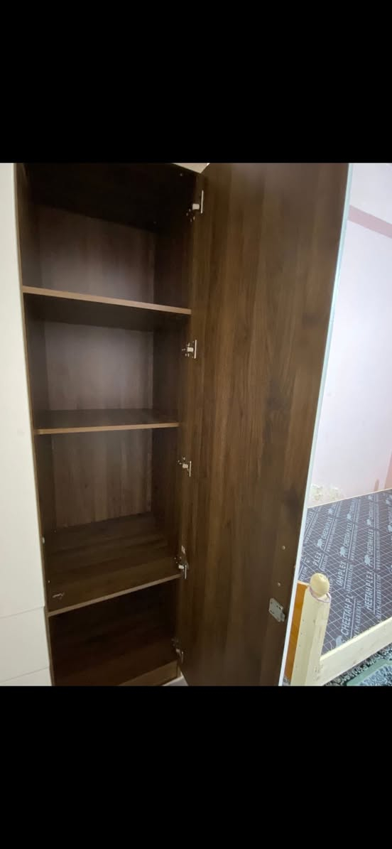 السلام عليكم كنتور للبيع جديد 3 بوب  سعره 200 للعنوان كوت كفاءات الاستفسار الاتصال ع رقم ***********
