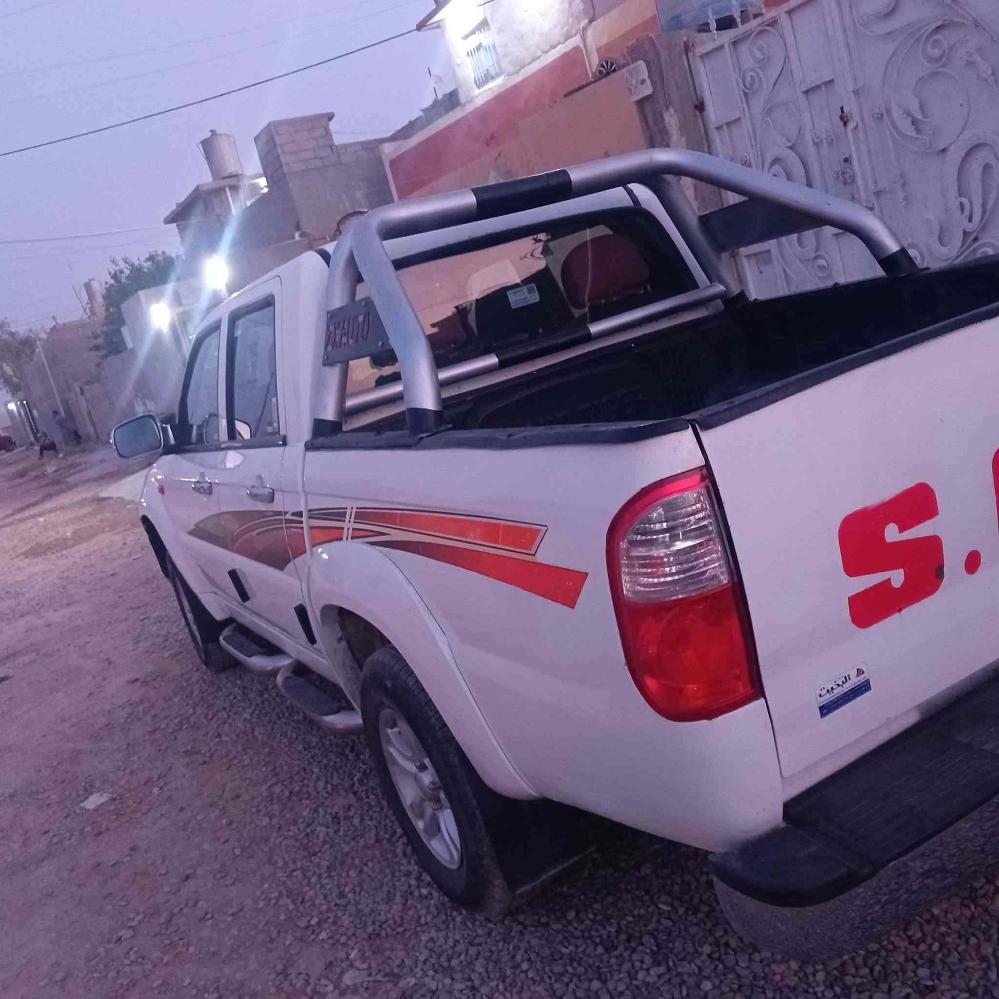السلام عليكم بيكم سكاي محرك فور واي سياره جاهزه من كلشي تدفه تبريد بدون صبغ بدون ضربه رقم دولي هزه جديده موديل 2013 سعرها 70 وبيها مجال
*********** مكاني طوز خورماتو
