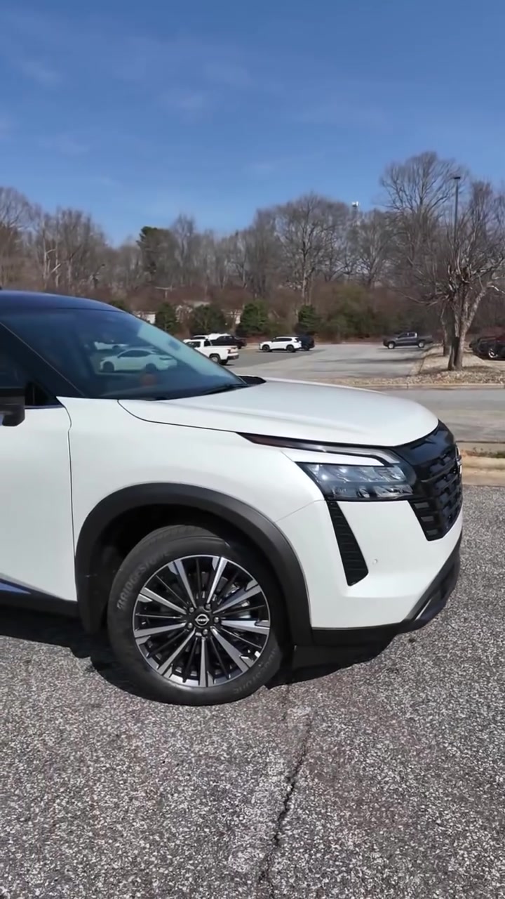 نيسان باثفايندر 2026 🇯🇵
سيارة عائلية 7 راكب 
محرك 3500cc تنفس طبيعي
ناقل حركة DCT من شركة ZF الالمانية 9 سرعات


**إذا كنت صاحب هذا الإعلان وتريد حذفه لأي سبب، رجاءا أرسل رسالة إلى الدعم الفني**