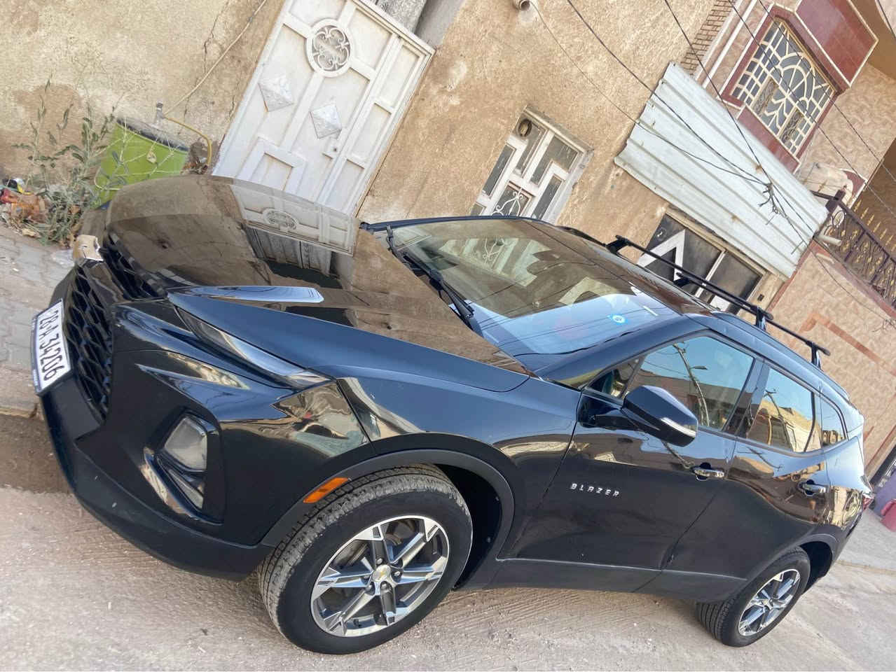 بلايزر موديل 23
6 سلندر 
السعر 125 بيع مستعجل حاجه ماسه 
*********** النجف, العراق
