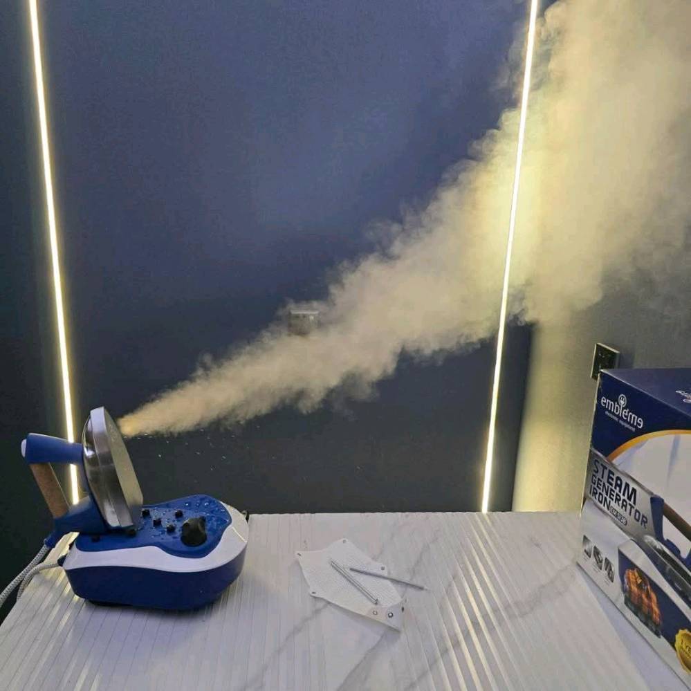 مكواة الخياطين 🤩💫 توفر من جديد 
🔥 مكوى أمبليوم للخياطين المحترفين! 🔥
مكوى بمقبض خشبي – الأداة المثالية لكل من يبحث عن الدقة والاحترافية في الكي 👔✂️
💪 بقوة 3.5 بار حقيقي 
⚡ 2200 واط
💧 خزان بسعة 800 مل
💥 قاعدة كي ضد الحرق واللصق واللمعان بالملابس 
✨كفر حماية هدية 🎉
🛠️ ضمان لمدة سنة من تاريخ الشراء.

🚚 توصيل جميع المحافظات 
للحجز مراسلة الصفحة 💌💌
او الاتصال ***********
