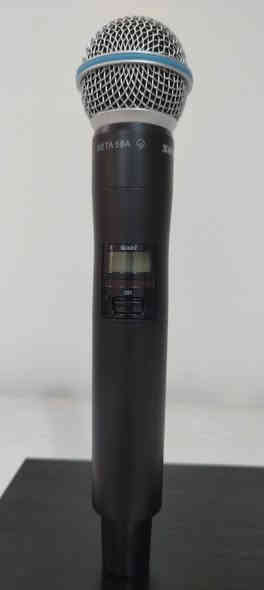 السلام عليكم ورحمة الله وبركاته خدام الحسين مايك لاسلكي من شركة شور المكسيكيه  QLXD باله جديد بكارتونته وجيسه مامستعمل شرط صوت ونقاوه ودفع كلش راقي بمعنى الكلمه اي استفسار هذه رقمي واني خادم لخدمة الحسين عليه السلام *********** اخوكم وخادمكم المقصر ملا عصام الكربلائي
