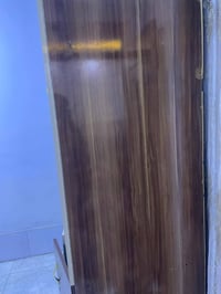 للبيع • سعر مناسب • خزانة