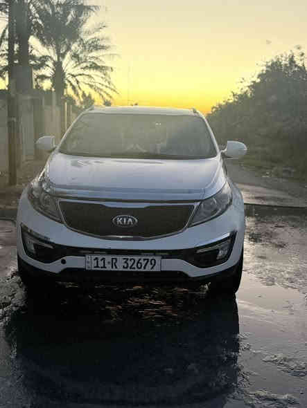 سلام عليكم 
سبورتج للبيع فقط ٢٠١٥ 
سياره فول خليجي محرك ٢٠٠٠ دوش 
سياره خير من الله 
 سوناره موجود 
كشن كهرباء 
بصمه 
شباك نحله 
جلد
كشنات ٤  تدفئه  تبريد 
حساسات خلفيه دكم بل باب 
ويل كب حجم ١٨ 
مري شفط  
شاشه 
قطعتين تبريد 
كشن السايق ٣ دكم 
مكاني ديالى قضاء بلدروز  سعر 165 وبيه مجال 
***********
