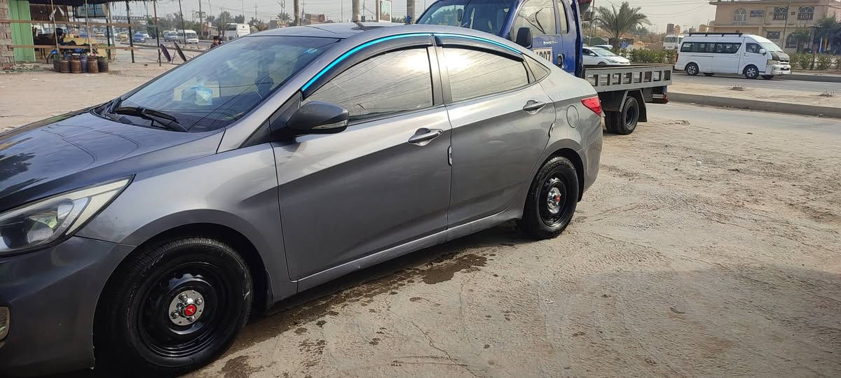 السلام عليكم البيع كسنت موديل 15السياره كفاله من ضربه بيهه صبغ كلير اثرجراد كير مكينه كفاله تبريد حداديه تخم تاير بسمي رقم قادسيه سنويه 27مكاني كربلاء متوازي على بيعهه سياره مال جناي ***********غيرمتواجدبالفيس
