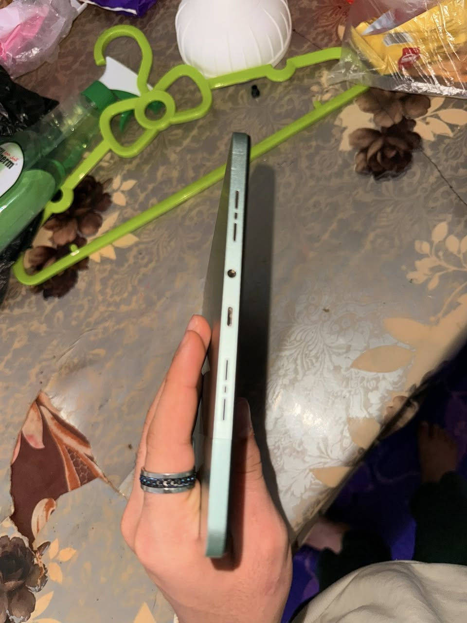 ايباد تكنو 256 بعدة جديد ما مستخدم شي قليل واريد ابيعة اريد اجيبلي مبايل ثاني ويا كيبورد و كفر ويا شاحنة قيم واخذ تواصل خاص


**إذا كنت صاحب هذا الإعلان وتريد حذفه لأي سبب، رجاءا أرسل رسالة إلى الدعم الفني**