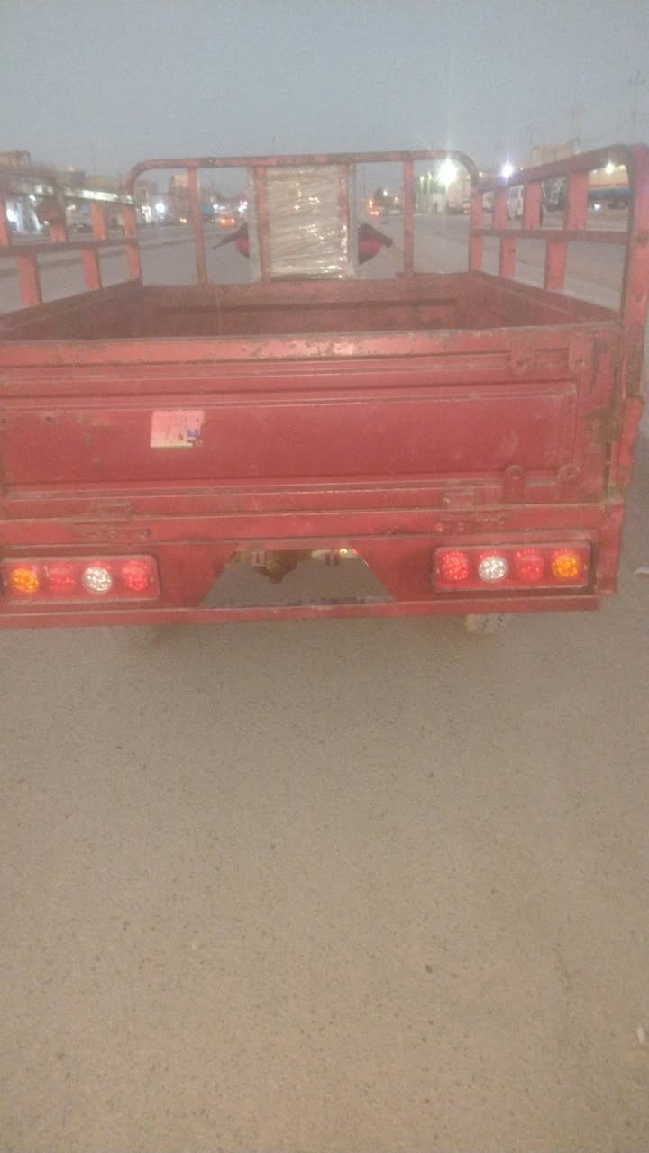 للبيع دايوان  19 مكينة. 25 مكان بغداد حي انصر   السعر  850 شراي ينتصل مكلف بنشر  ***********  مكلف بنشر
