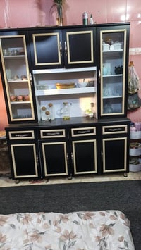 كاونتر خشب • درجة أولى • قابل تفاوض