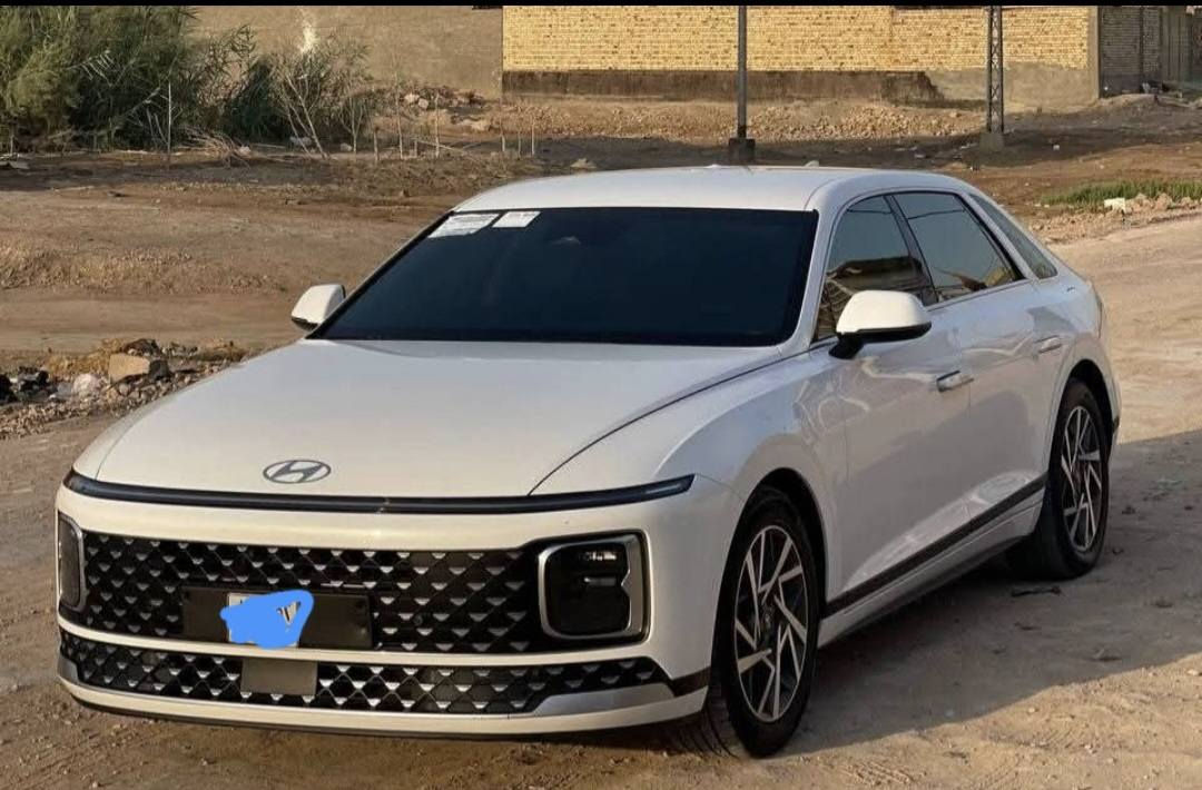 ازيرأ 2023 للبيع  كفالة عامه كوري
 6 سلندر غاز بلاد
تترقم جميع المحافظات 

السعر 230 
وبيه مجال قليل
مكان السيارة ديوانية للاستفسار

***********
***********
