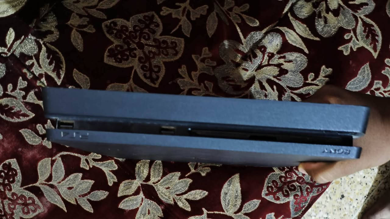 سلام عليكم  
بلي 4سلم قيم وبلسعر اليعجبني حلالك يصير
بلي 4سلم نص تيرا ما مفتوح قابل للتهكير نظام 12.52 تكدر اتسوي اونلاين او مهكر  مساحته نص تيرا وبي حساب امريكي او ويده وحده ونظافته انظف من الصور  بهواي او ويا قرص اله الحرب 3 قرص نظيف God of War 3


**إذا كنت صاحب هذا الإعلان وتريد حذفه لأي سبب، رجاءا أرسل رسالة إلى الدعم الفني**