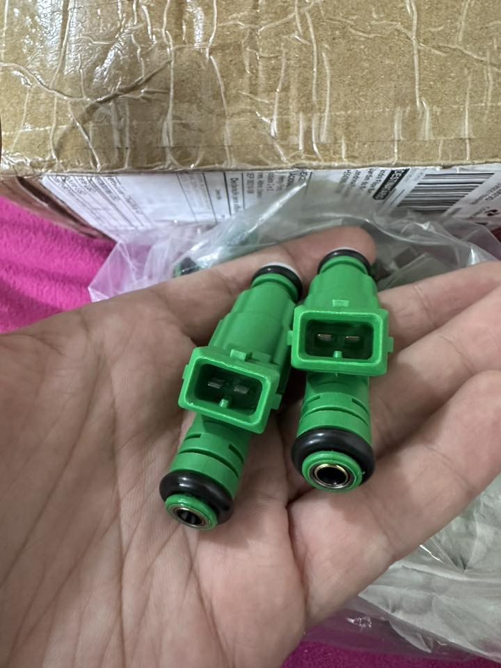 للبيع نوزلات أصلي Bosch رقم 0280155968 (Green Top)
جديدة طالعـة بمكرتن أمازون ومختومة.

العدد: 45 قطعة (كارتون كامل)
الحالة: جديد

تصلح لعدة سيارات مثل:
Volvo S60 / V70 / C70
Ford Focus / Mustang
BMW 318i / 320i (E46)
Audi A4 1.8T
Volkswagen Golf / Passat 1.8T

البيع مفرق أو جملة.
المكان: بغداد.
اللي مهتم يراسل خاص


**إذا كنت صاحب هذا الإعلان وتريد حذفه لأي سبب، رجاءا أرسل رسالة إلى الدعم الفني**