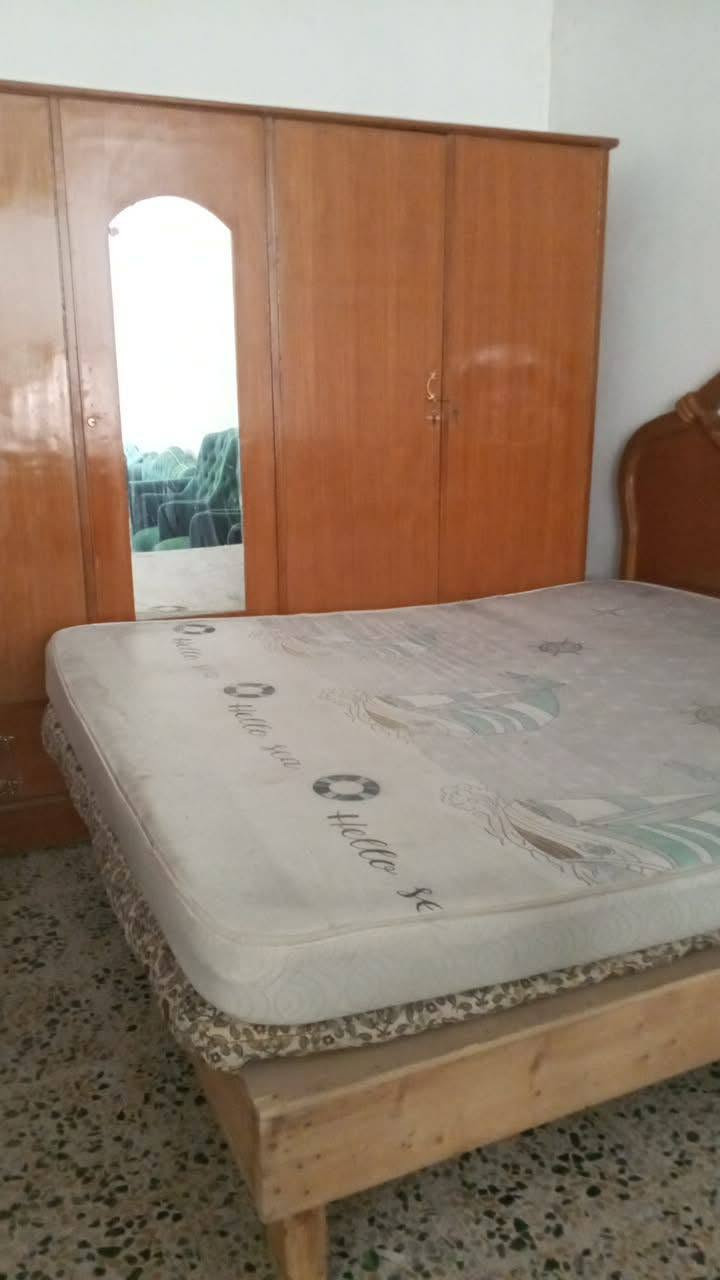 للبيع غرفة عراقيه تسكام مكانه نجف حي ميسان لاستفسار وتساب ***********
