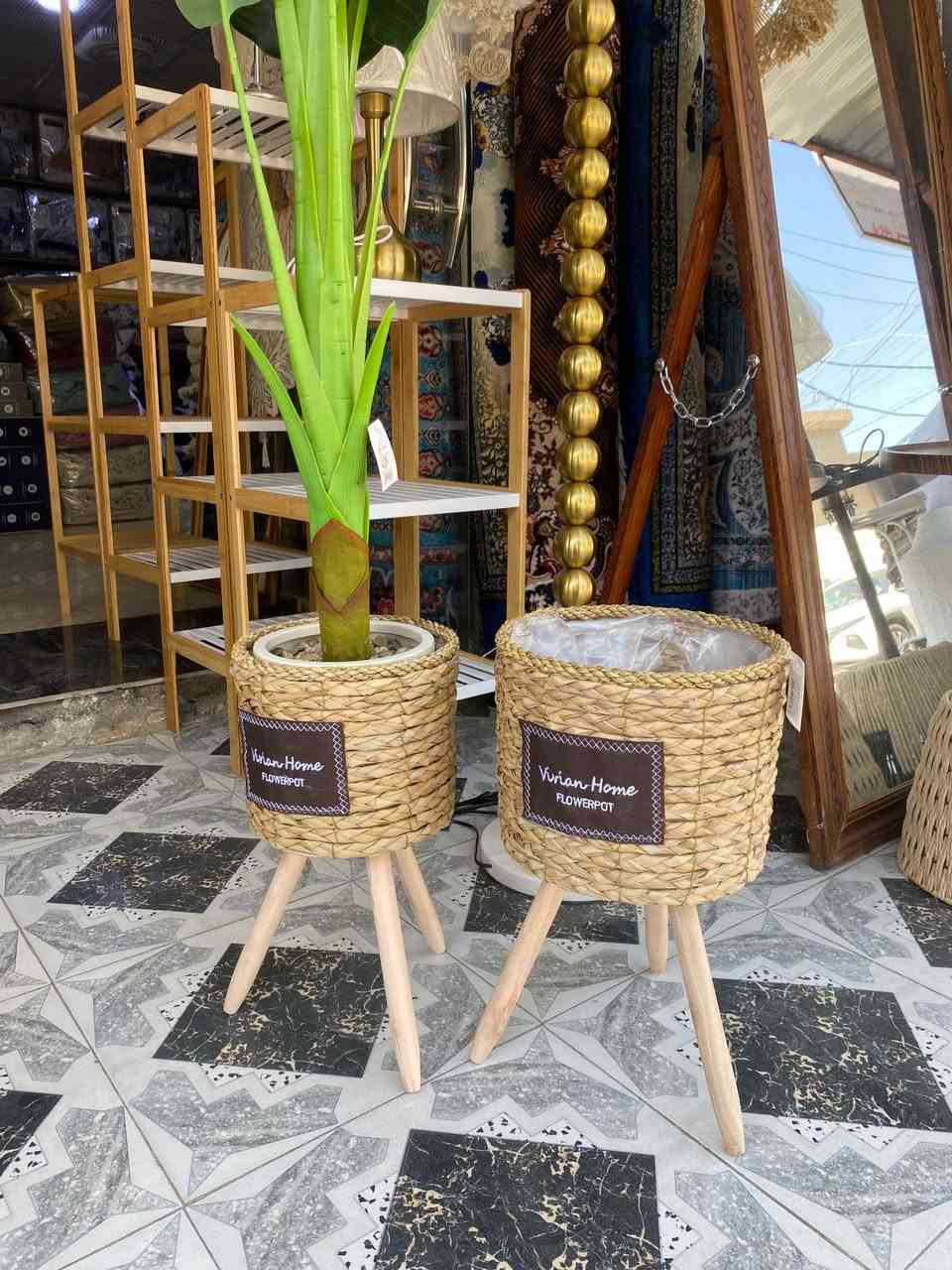 #بيتي للاثاث المنزلي والمفروشات 🥇

 العنوان 🌏 
العزيزية _ شارع الاطباء الفرع الي مجاور كوزمتك هايدي داخل الفرع 📍
للحجز والاستفسار مراسلة  الصفحه او واتساب 
***********توصيل
