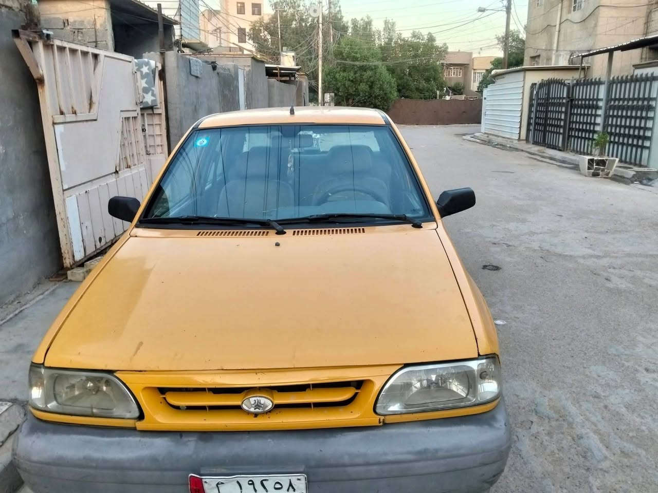 سايبه موديل 15 كير مكينه خير من لله  تبريد  ثلج.  عنوني بغداد شارع حيفه  بل الرحمانيه  عقد مروري ثاني يوم توحول   سعر28.     ***********تصل
