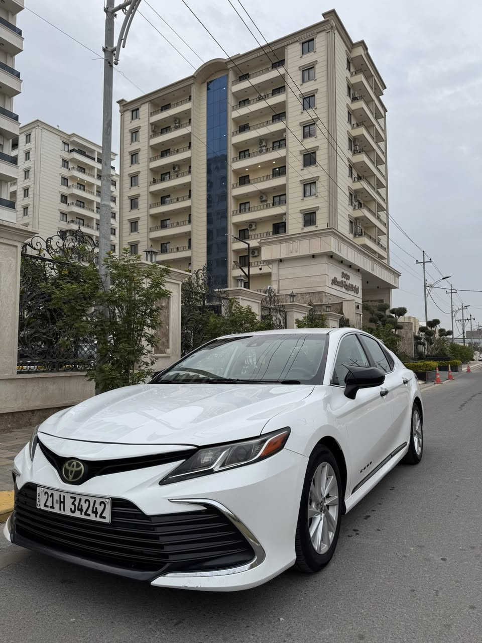 السلام عليكم 

كامري 2021 امريكي كلين تايتل 
بدون ضرر 

فئة LE

رقم سليمانية بأسمي 

السيارة داخله سستم بوكالة تيوتا 

كل صيانتها بالوكالة 
السيارة نظيفة ومابيها اي عيب 

محرك بانزين 2500 شاشه كبيره
بچم كبس

ماشية 75 الف ميل 

بيع فقط 

مكانها الفلوجة 
للأستفسار اكثر 

***********
