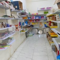 اخوتي الغوالي عدد الرفوف90رف السعر مناسب 07811890196
