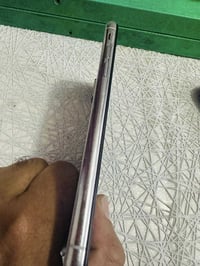 آيفون اكس • ٦٤ • بطارية ١٠٠ مبدلة