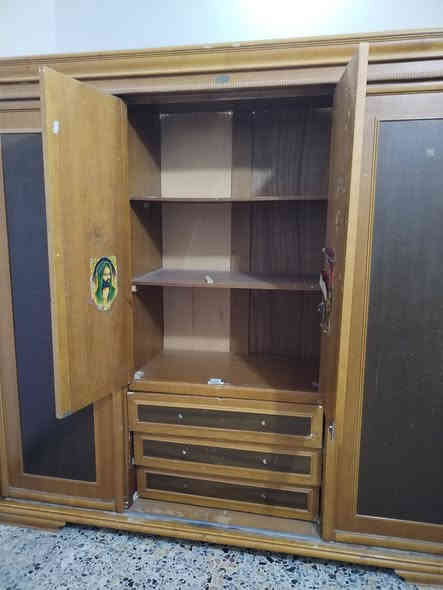 سلام عليكم
كنتور كويتي باله    
4 باب بيبان سلايت

السعر 125الف وبيه مجال 

العنوان حي المعلمين الجديد 

قرب السوق ***********
