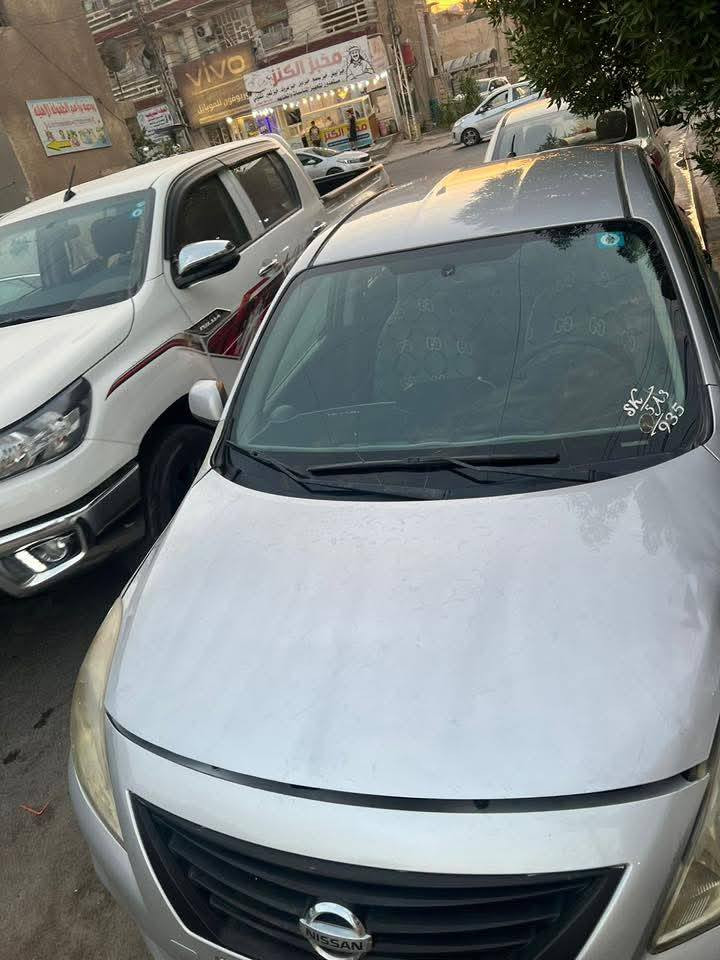 من رخصت مدير الكروب المحترم نيسان فيرسا 2014 سياره بسمي بيه جاملغ أمامي واشويه بل بدنه جاملغ يسره خلف السايق مكان السياره بغداد سريدات قرب سيطره الشعب القديمه السعر 77وبيه مجال بسيط مامتواجد عله نت هاذه رقمي ***********
