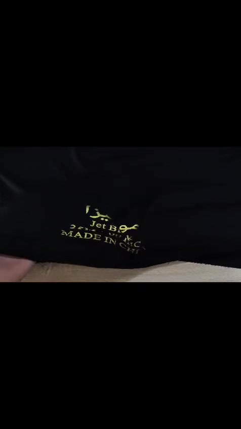توفر أقماش مونيلزا (Jet Black)السواد الفاحم الملكي الأصلي 
أي فصالة بالكم يشتغل


**إذا كنت صاحب هذا الإعلان وتريد حذفه لأي سبب، رجاءا أرسل رسالة إلى الدعم الفني**