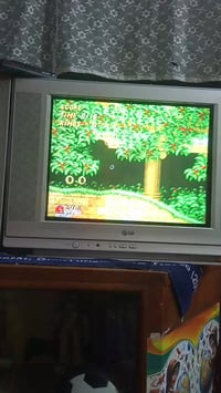 تلفزيون LG حجم 21 نظافه 100 من 100 السعر40 بغداد الامين ماعندي توصيل  ...