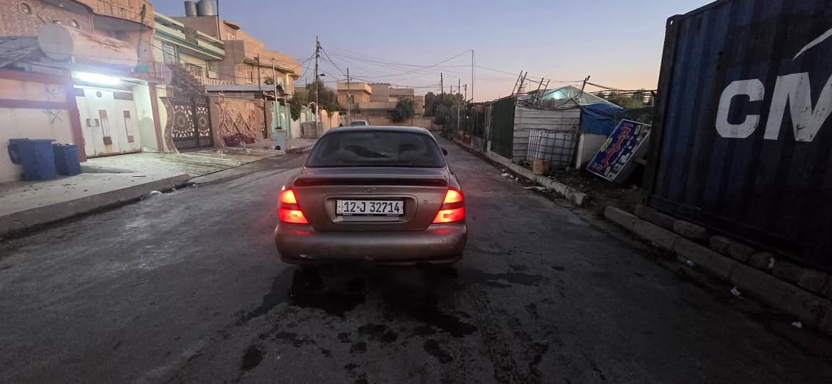 هونداي سوناتاموديل 1996 كير عادي  مصبوغة عام اثر التحرير   كهربائيات كلها شغالة  تبريد بيها بس ينرادلو غاز تدفئة شغاله طخم تاير جديد  شرط قطارة مال بانزين كابون بانزين بيها  رقم مسطرة سنوية تنتهي 28 باسمي مكينه كير شرط  السعر 30 
قليل متواجد على النت شاري خابرني وتدلل***********
