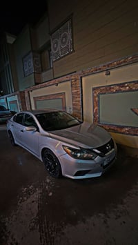 نيسان التيما موديل ٢٠١٨   سعرها 115    المكان بغداد  الشهداء    مواصفا...