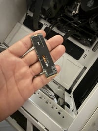 اس اس دي 2TB • M.2 2280 • SATA/NVMe