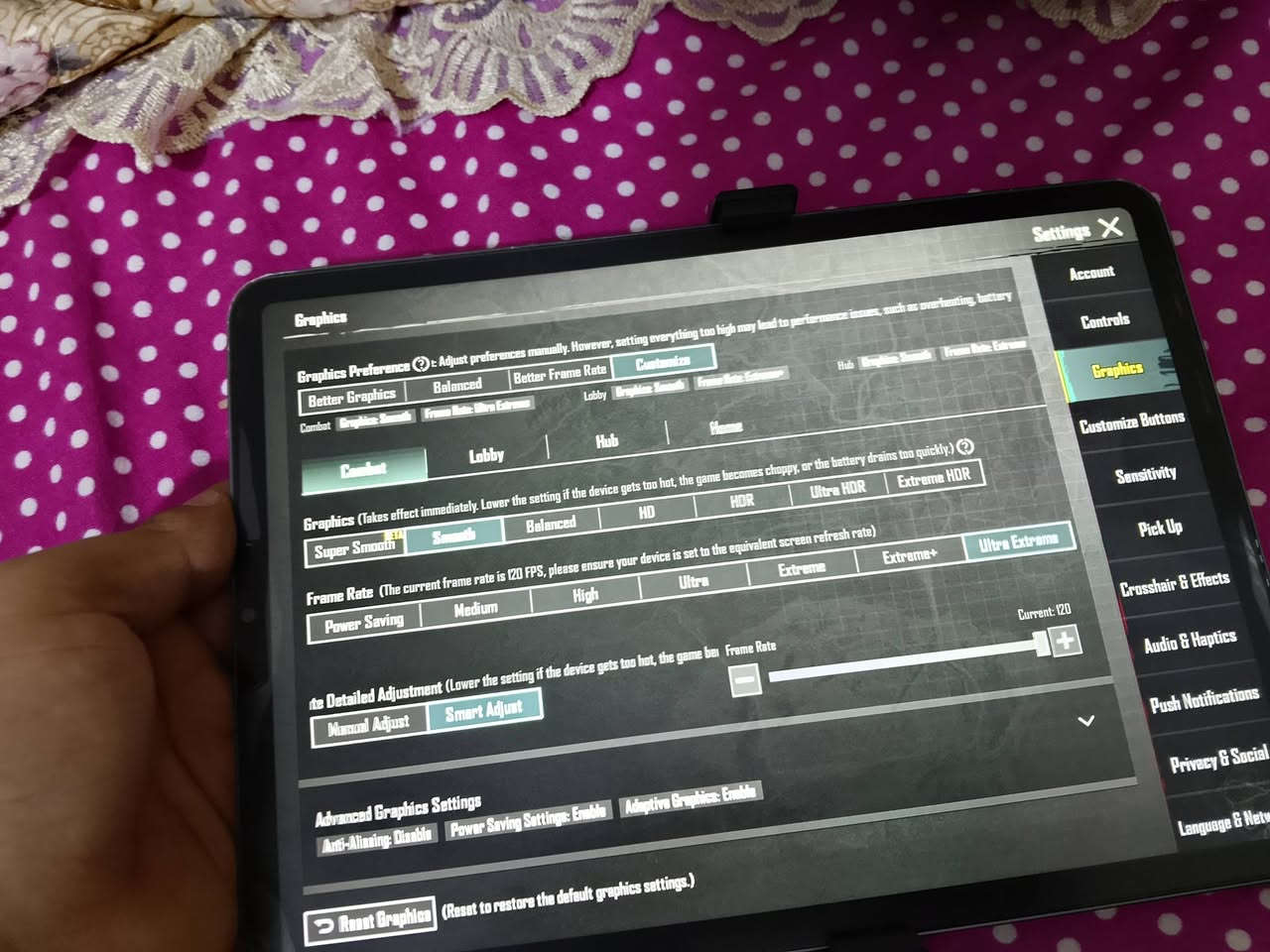 لل بيع ايباد11 برو.   550 الف بي مجال بسيط . m2. ذاكره 128 نضافه فول مبدل بي كلاسه فقط وكاله
***********واسط الكوت
