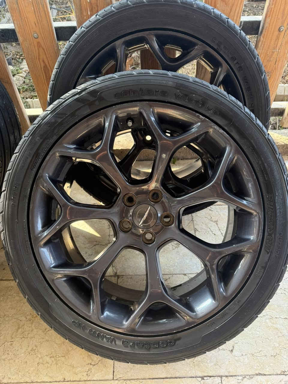 السلام عليكم ويل 20 عنكبوت فول نصافه اكبالكم بعد ويا 4 تواير نضاف موضحهن الك بل صور اصلي وليس تجاري ابلادي المكان البصره القرنه سعره 3 ورقات ***********
