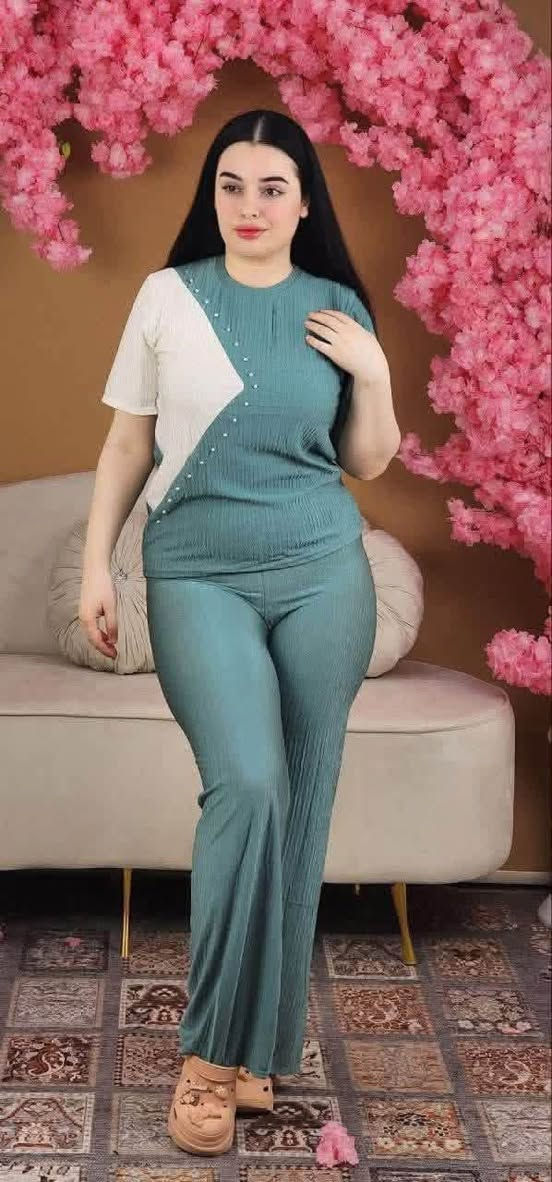 تراك نسائي كريشه  الأصلي فري سايز 
السعر 3.500 دينار 
كوت الخاجيه شارع أربعين مجاور صيدليه براهيم احمد 
***********
لا يوجد توصيل

